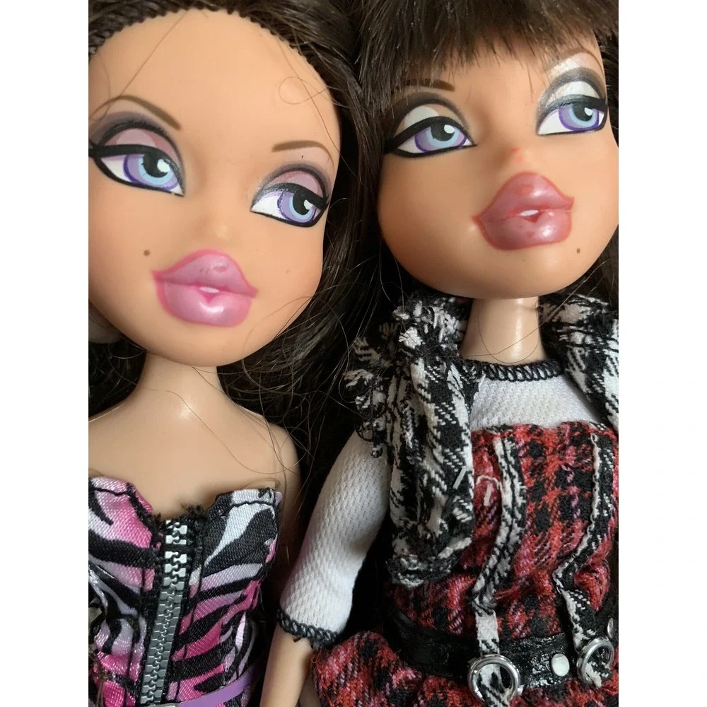 Bratz Twins Roxxi & Phoebe 10th‎ Anniversary Original Outfis